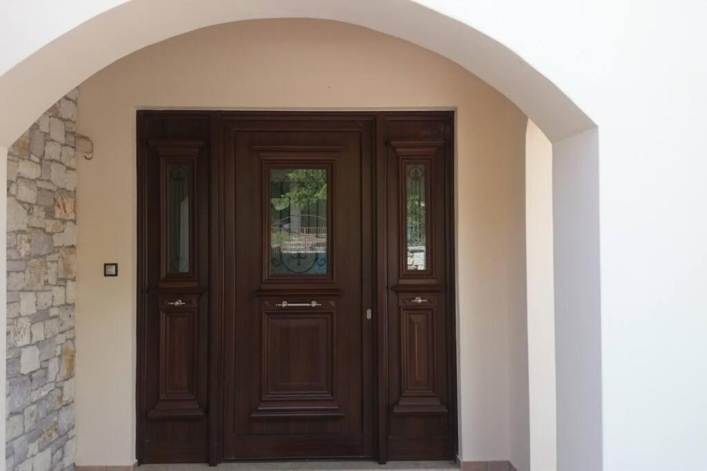Villa Ria Kalavryta Exterior photo